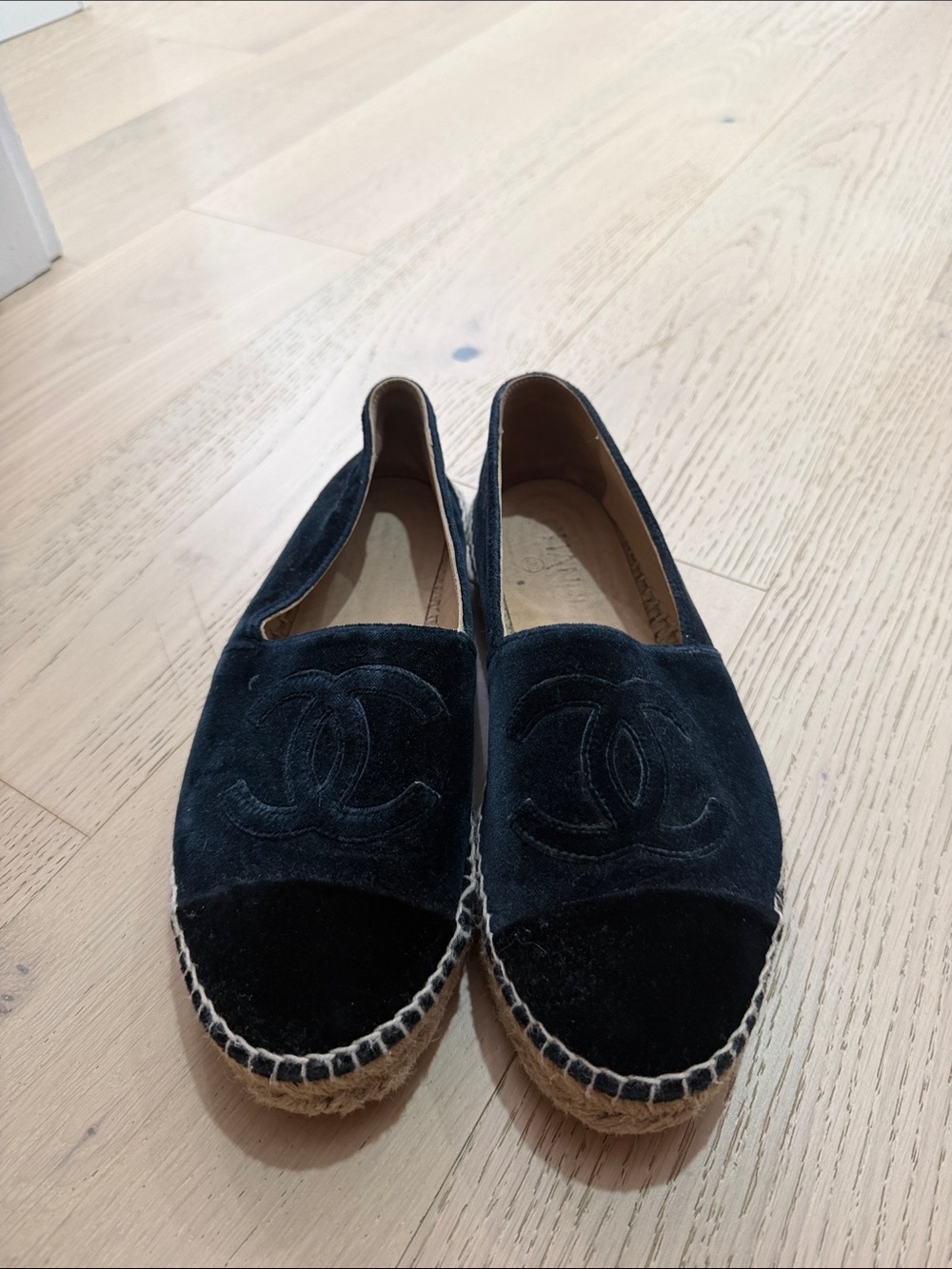 Chanel navy/ Black Velvet Espadrille Flats